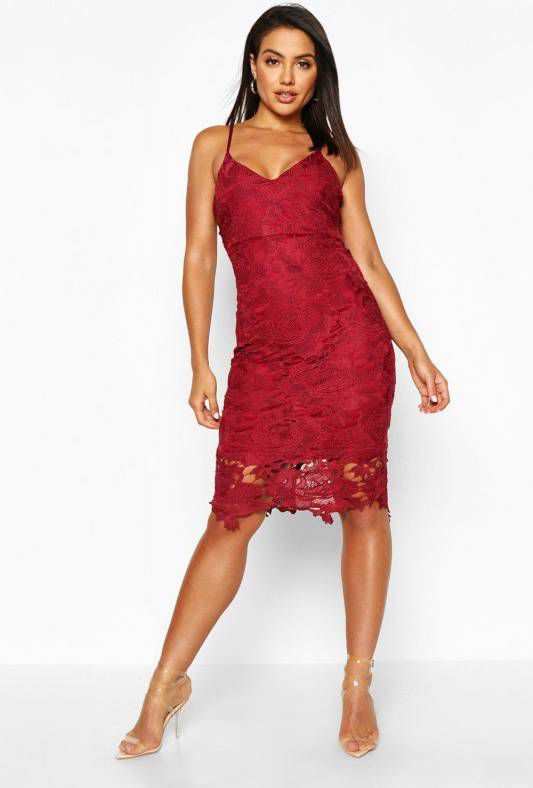 boohoo Boutique Gehaakte Kanten Midi Jurk Met Bandjes, Berry