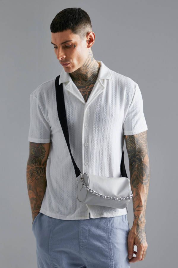 boohoo Nepleren Koker Schoudertas Met Ketting Detail, Light Grey