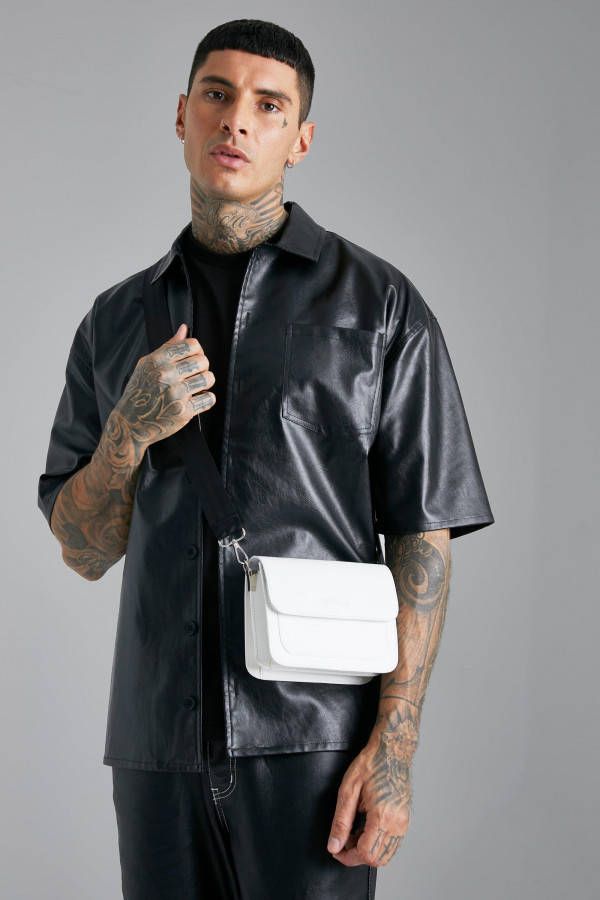 boohoo Official Nette Pu Schoudertas, Ecru