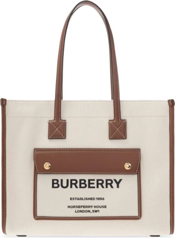 Burberry Schoudertassen Beige Dames