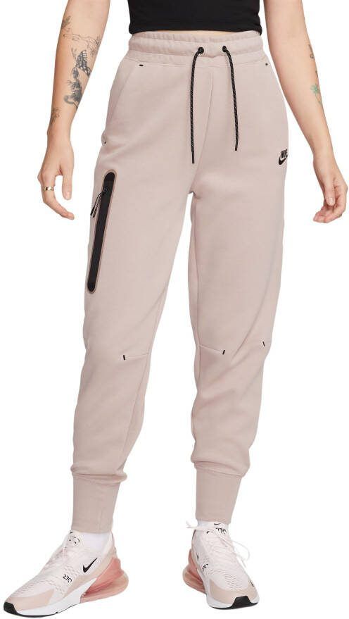 Nike Tech Fleece Essential Jogger Dames Beige Zwart